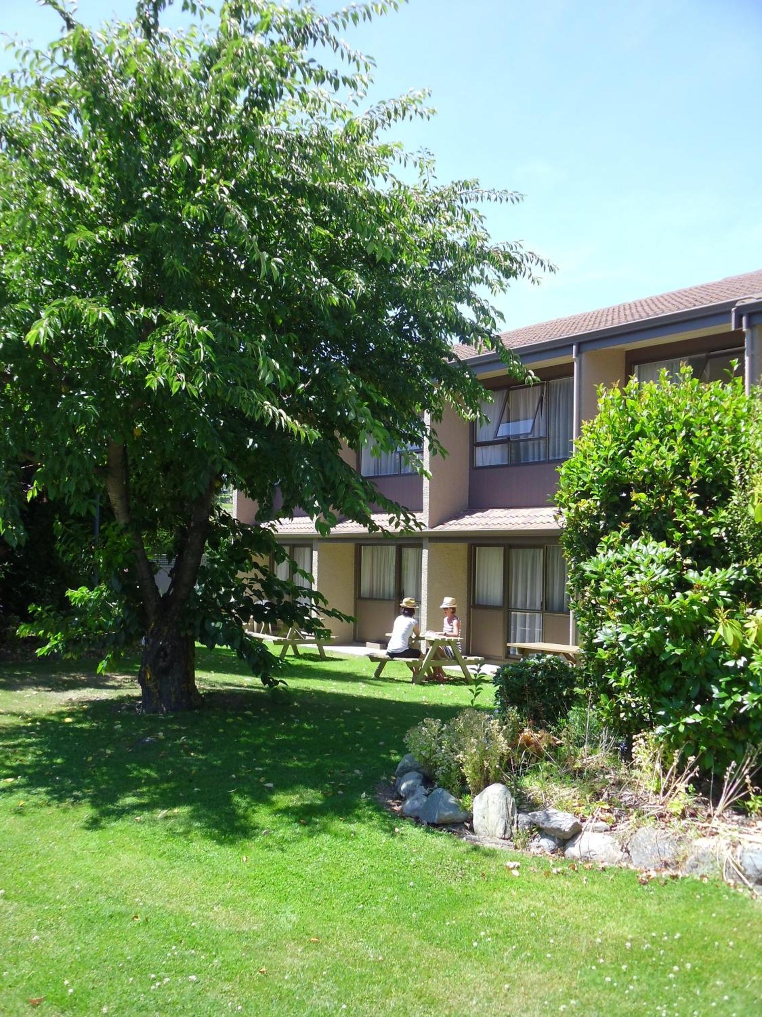 Fairway Motel&Apartments Wanaka Extérieur photo